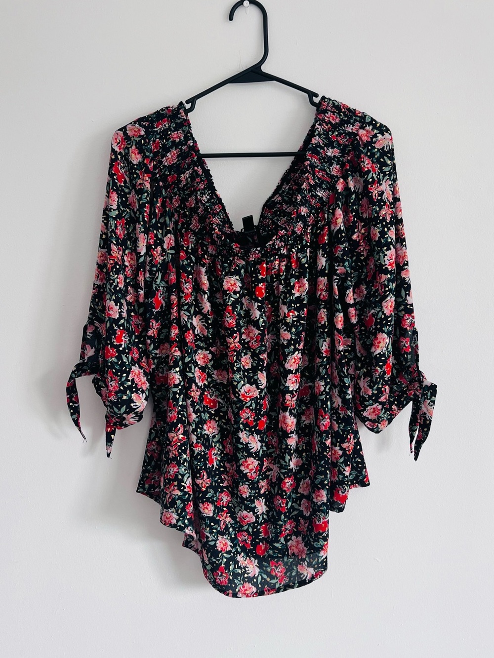J for Justify Black Floral Off-Shoulder Tunic with Pink Roses